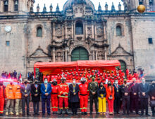 La plaza de Armas de nuestra ciudad del Cusco se vistió de gala para recepcionar vehículos y equipos