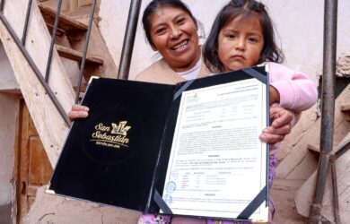 MUNICIPALIDAD DE SAN SEBASTIÁN ENTREGA MÁS DE 250 TÍTULOS DE PROPIEDAD