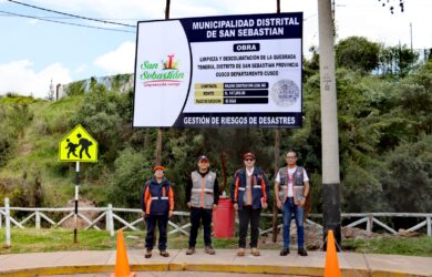 CUANDO LA PREVENCIÓN SE CONVIERTE EN PROTECCIÓN: INTENSIFICAN LABORES DE LIMPIEZA Y DESCOLMATACIÓN EN LA QUEBRADA TENERÍA