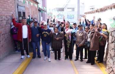 ¡DIGNIDAD Y ORGULLO! MUNICIPALIDAD INAUGURA PISTAS Y VEREDAS EN LA A.P.V. CAMPIÑA BAJA CON UNA INVERSIÓN SUPERIOR A LOS 800 MIL SOLES