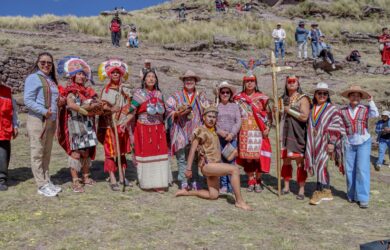 ESPECTACULAR ESCENIFICACIÓN DEL APU WANAKAURI RAYMI 2026 CONGREGA A MILES DE ASISTENTES EN EL SITIO ARQUEOLÓGICO DE WANAKAURI